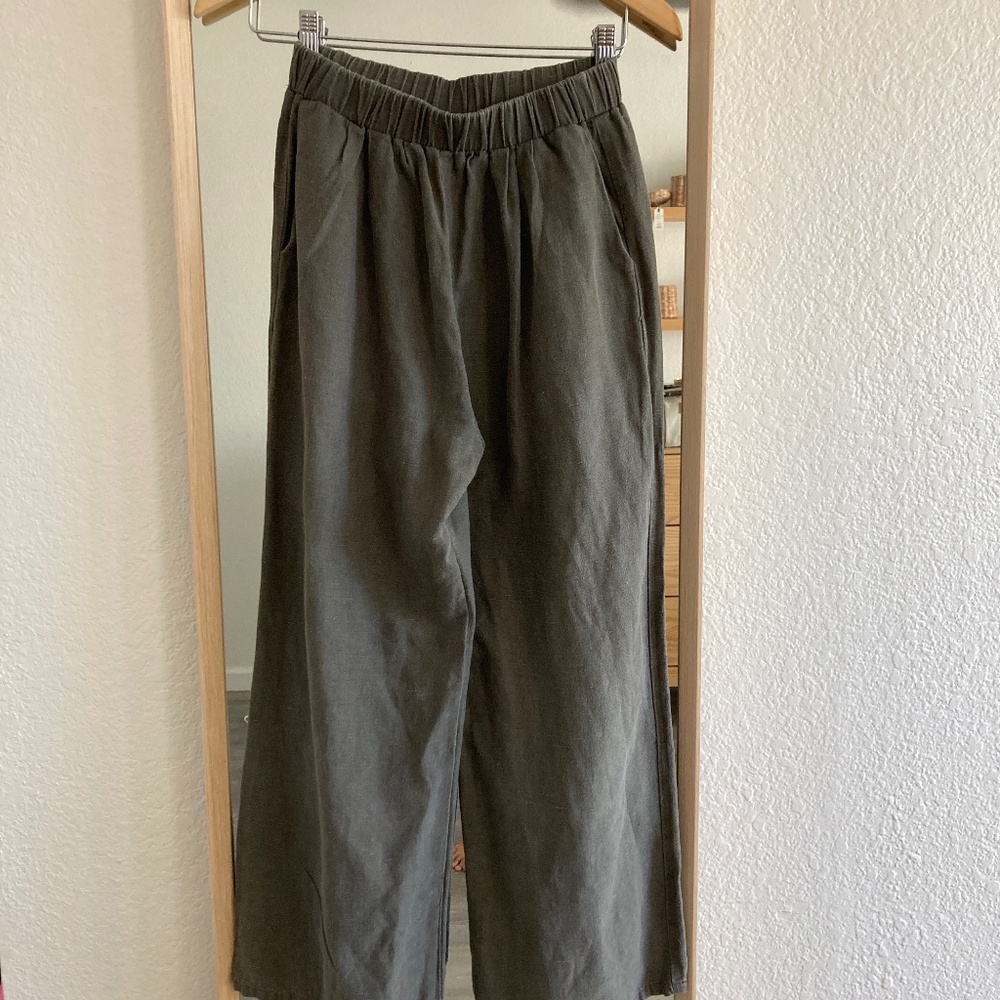 Ozma linen/ silk beautiful pants! (This is one of two pairs I’m selling)